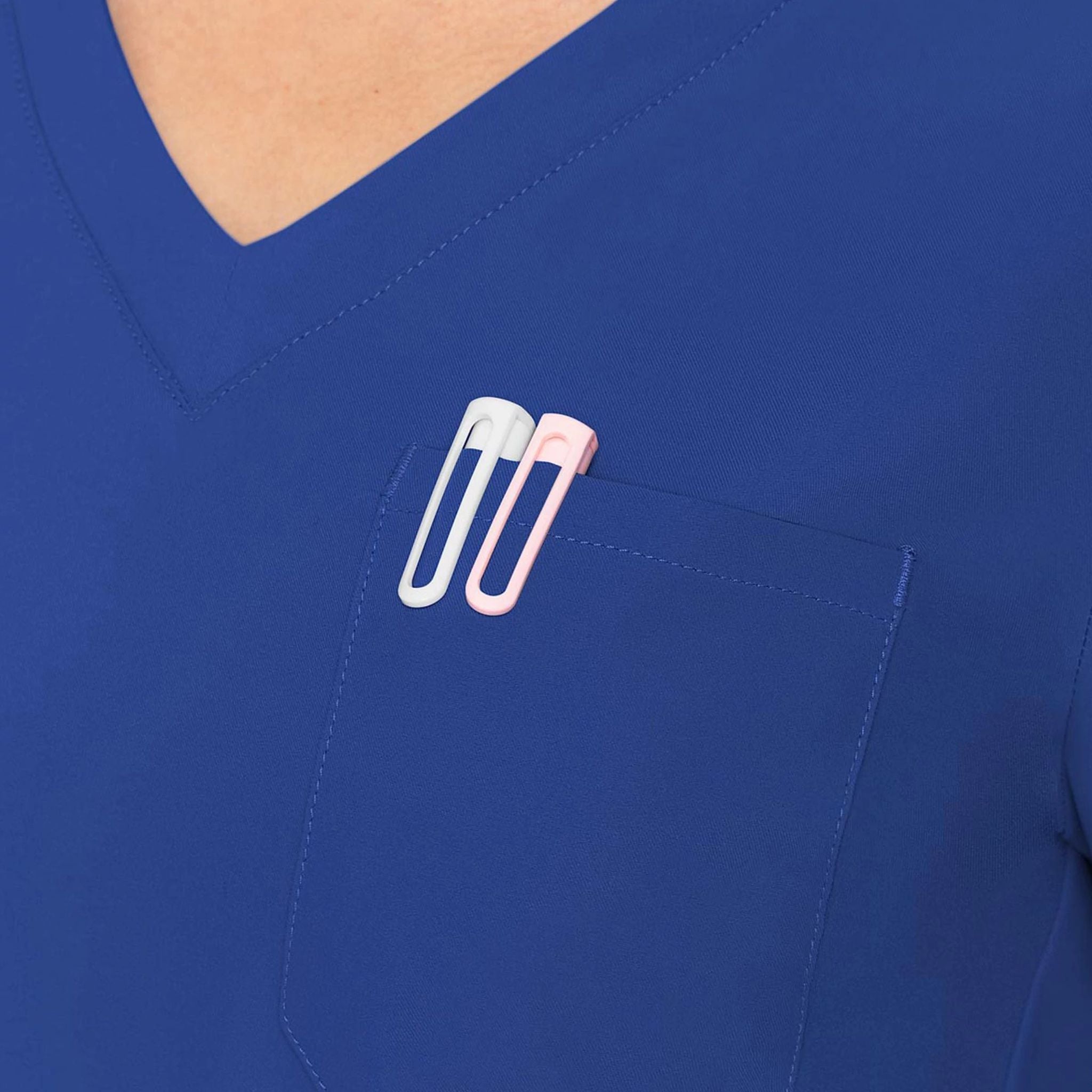 MedCouture_Insight_MC2432_ROYAL_DETAILS2