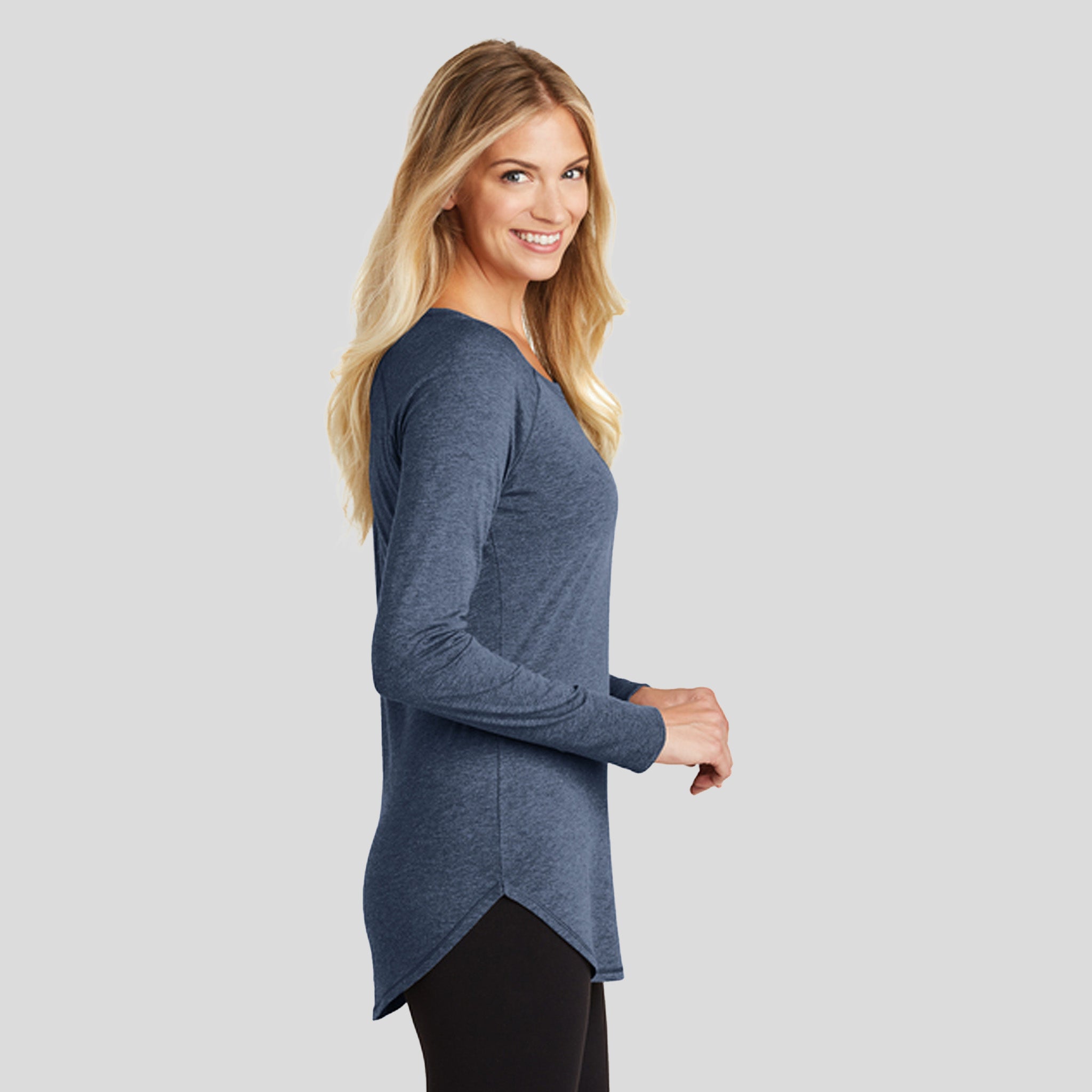 Womenโs Perfect Tri ยฎ Long Sleeve Tunic Tee | Navy Frost