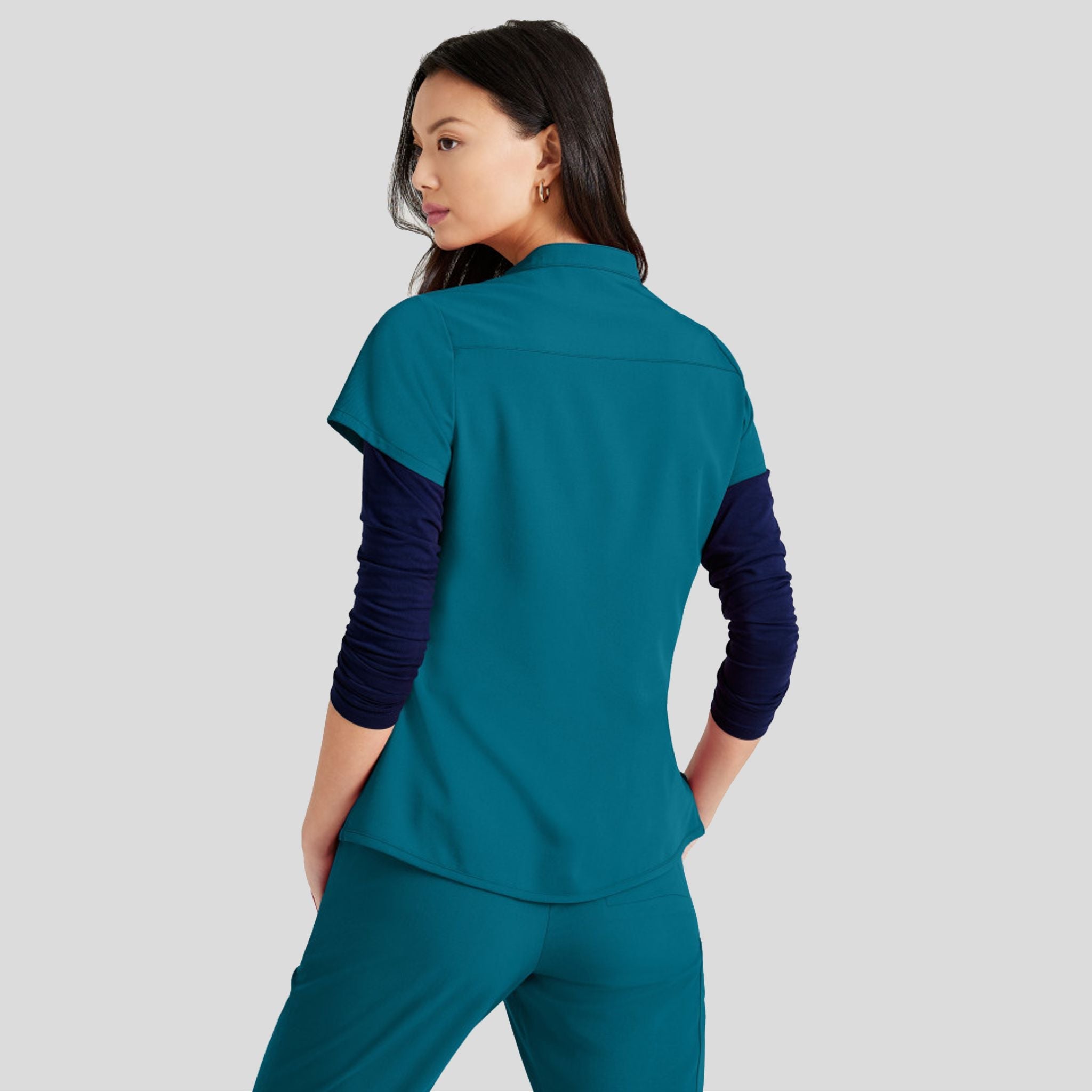 Unify_BUT163_Bahama_Back