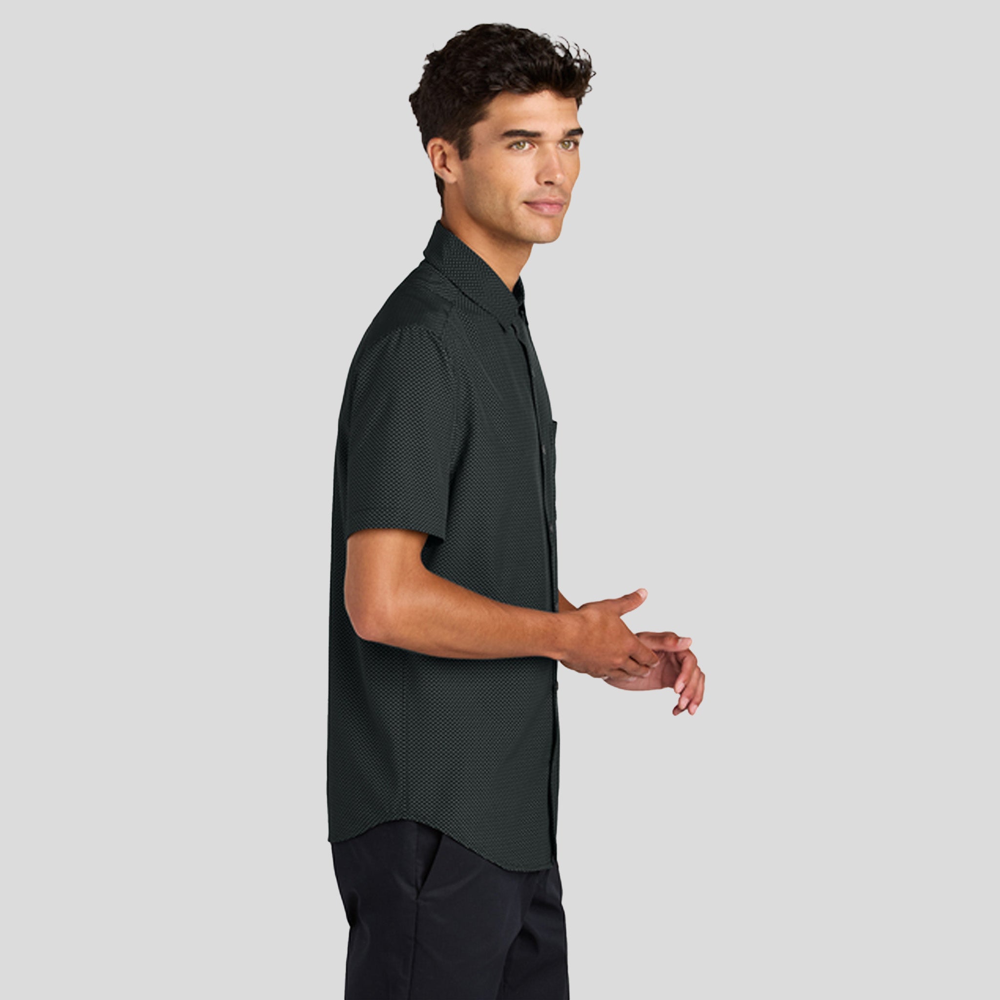 Short Sleeve UV Capital Tech Shirt | Deep Black Triangle Print